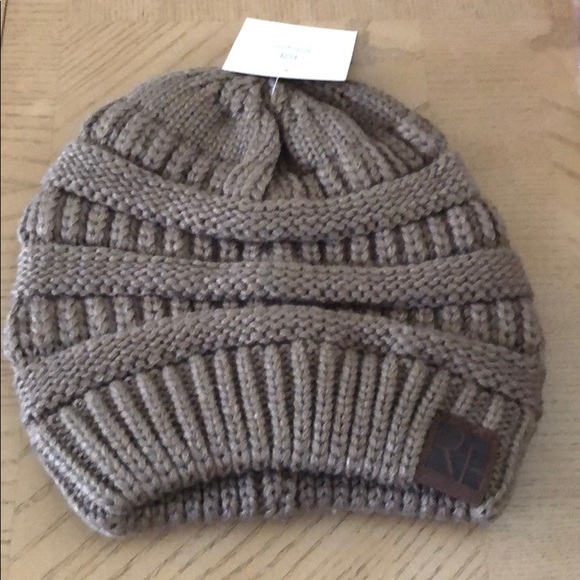 chunky Knit beanie hat - Picture 3 of 4